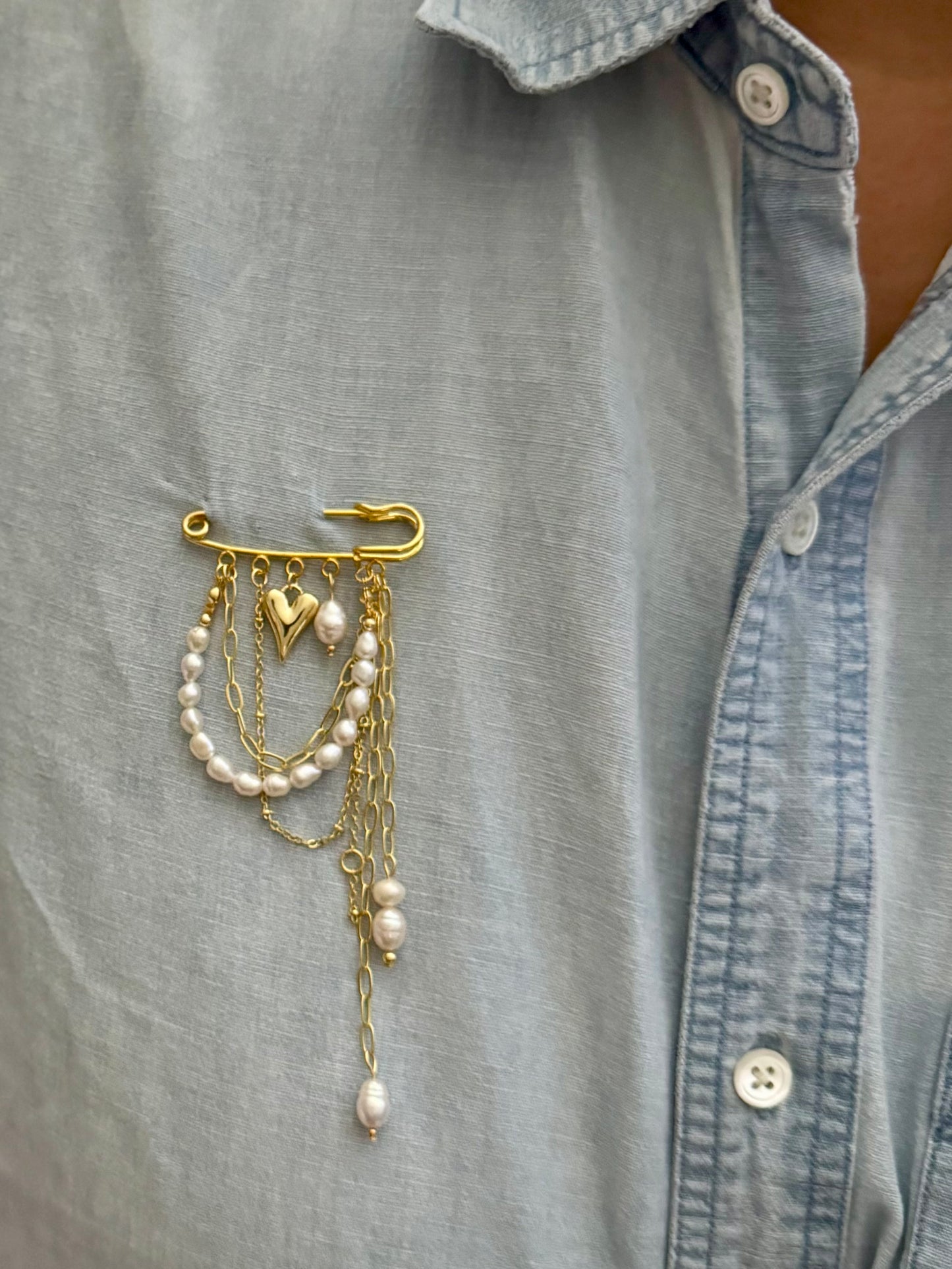 Pearl Heartfall Brooch