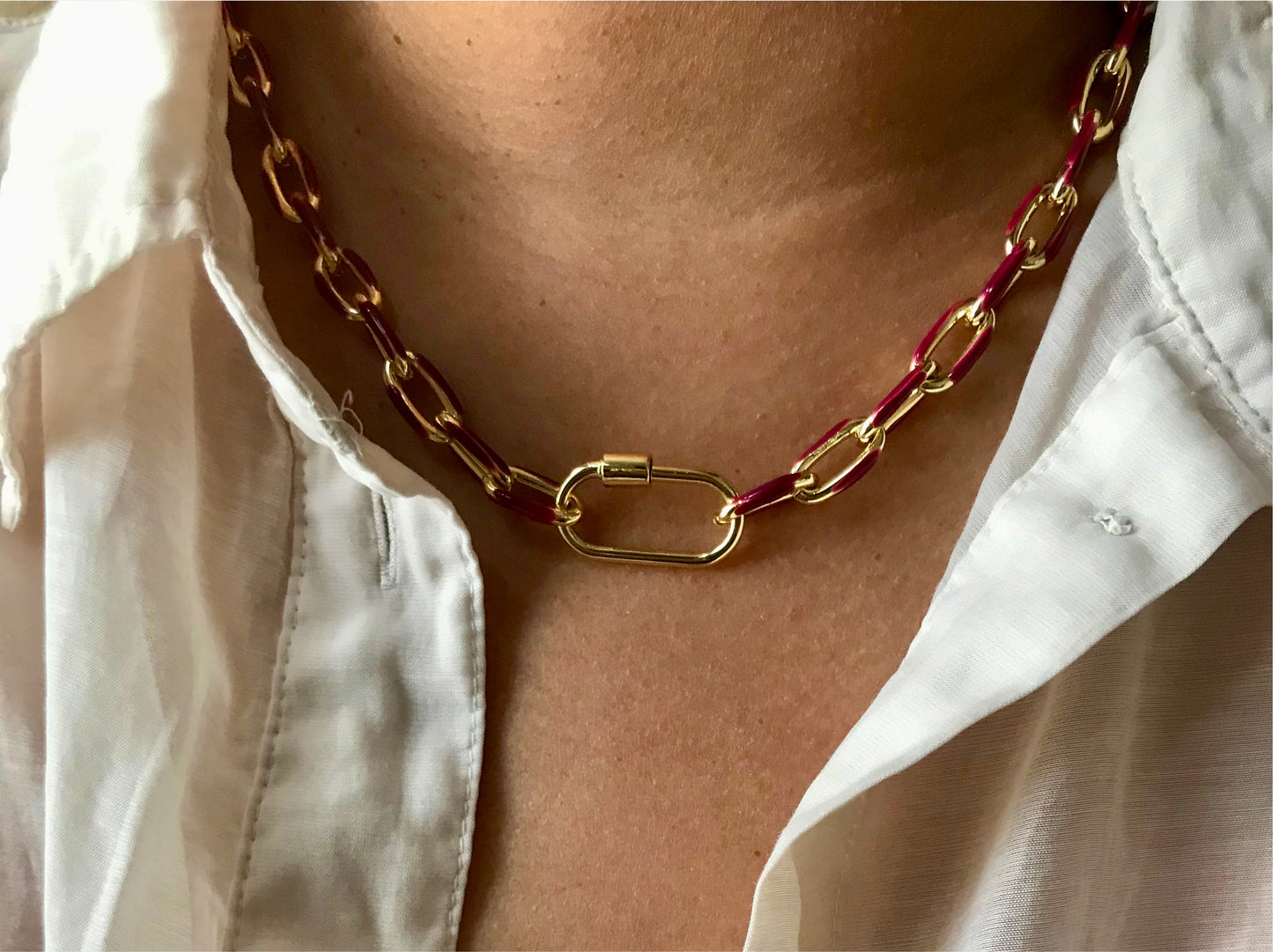 Burgundy link necklace