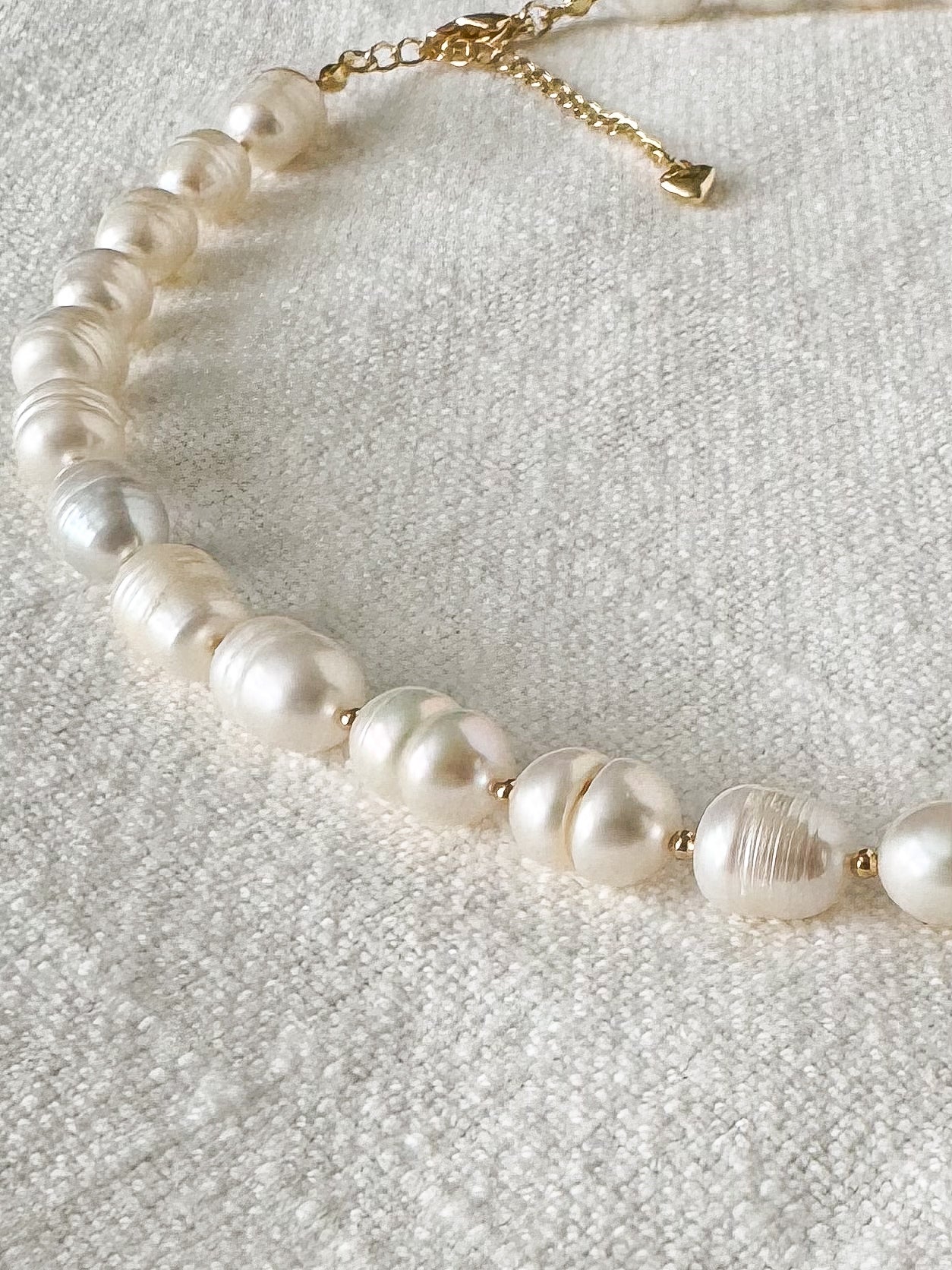 Golden pearl strand