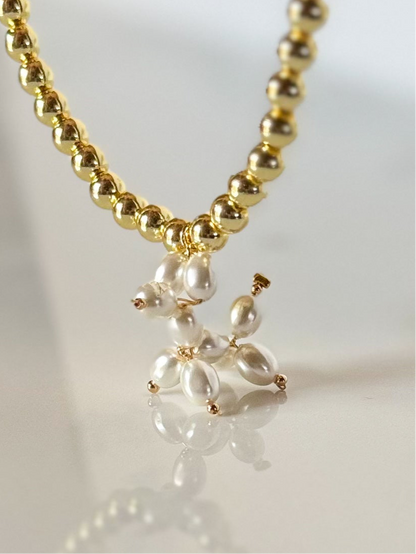 Pearl balloon dog
