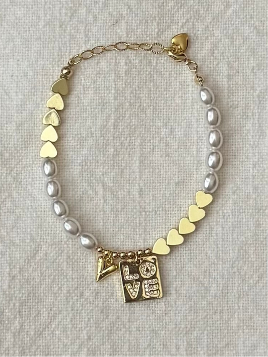 Love charm bracelet