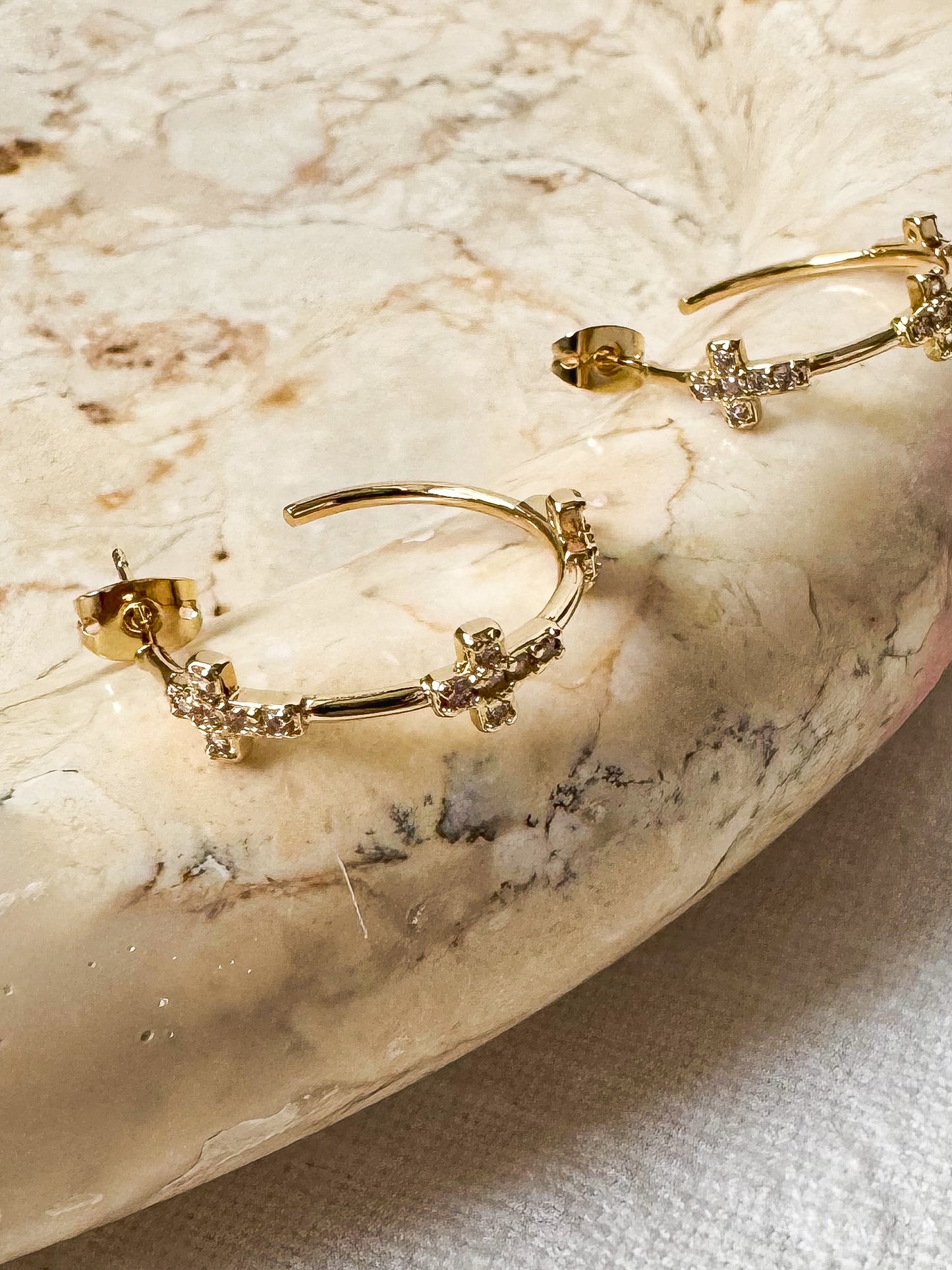 Cross Hoops