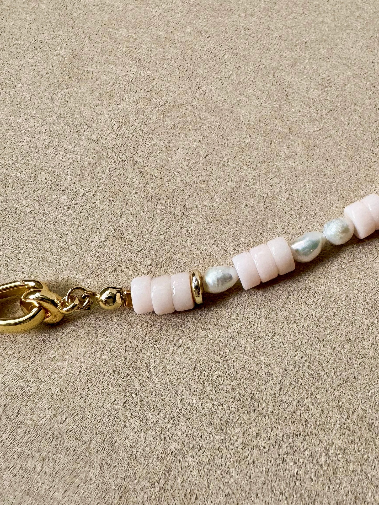 Quiet Luxury (pale pink)