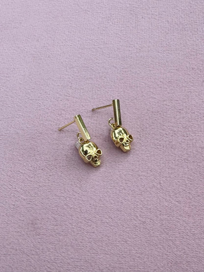 Tiny skull earrings