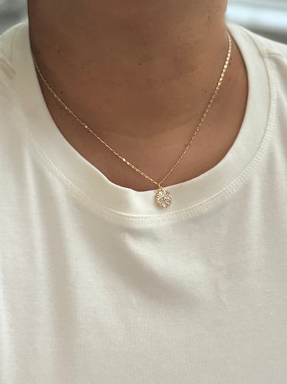 Soft glow necklace