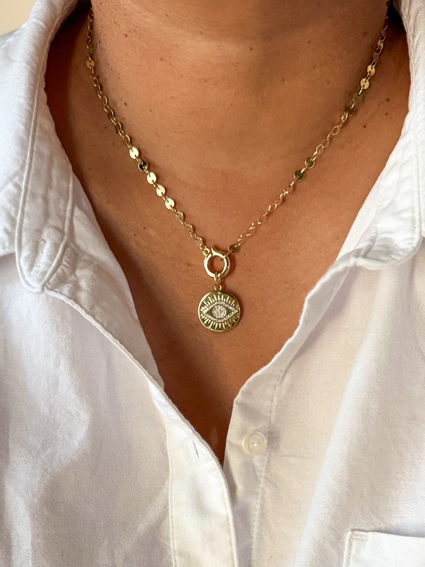Stellar eye necklace
