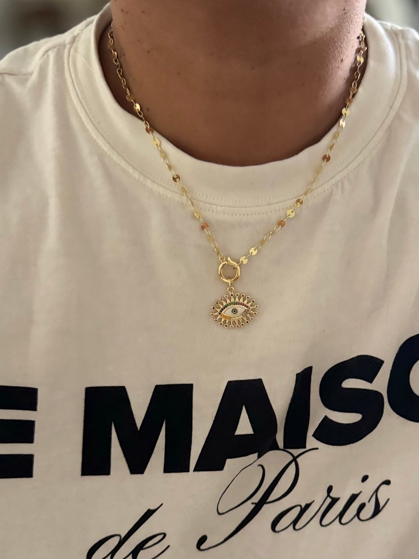 Radiant eye necklace