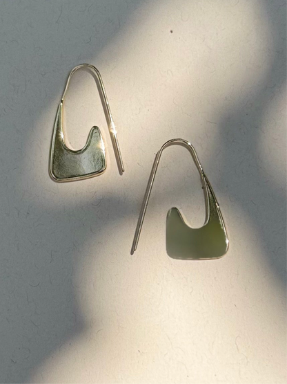 Flat hoops