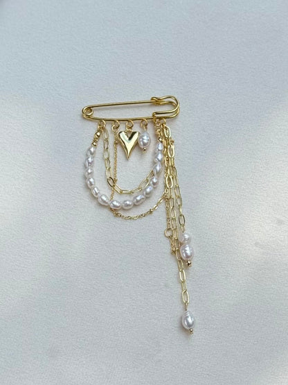 Pearl Heartfall Brooch