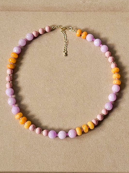 Color theory necklace