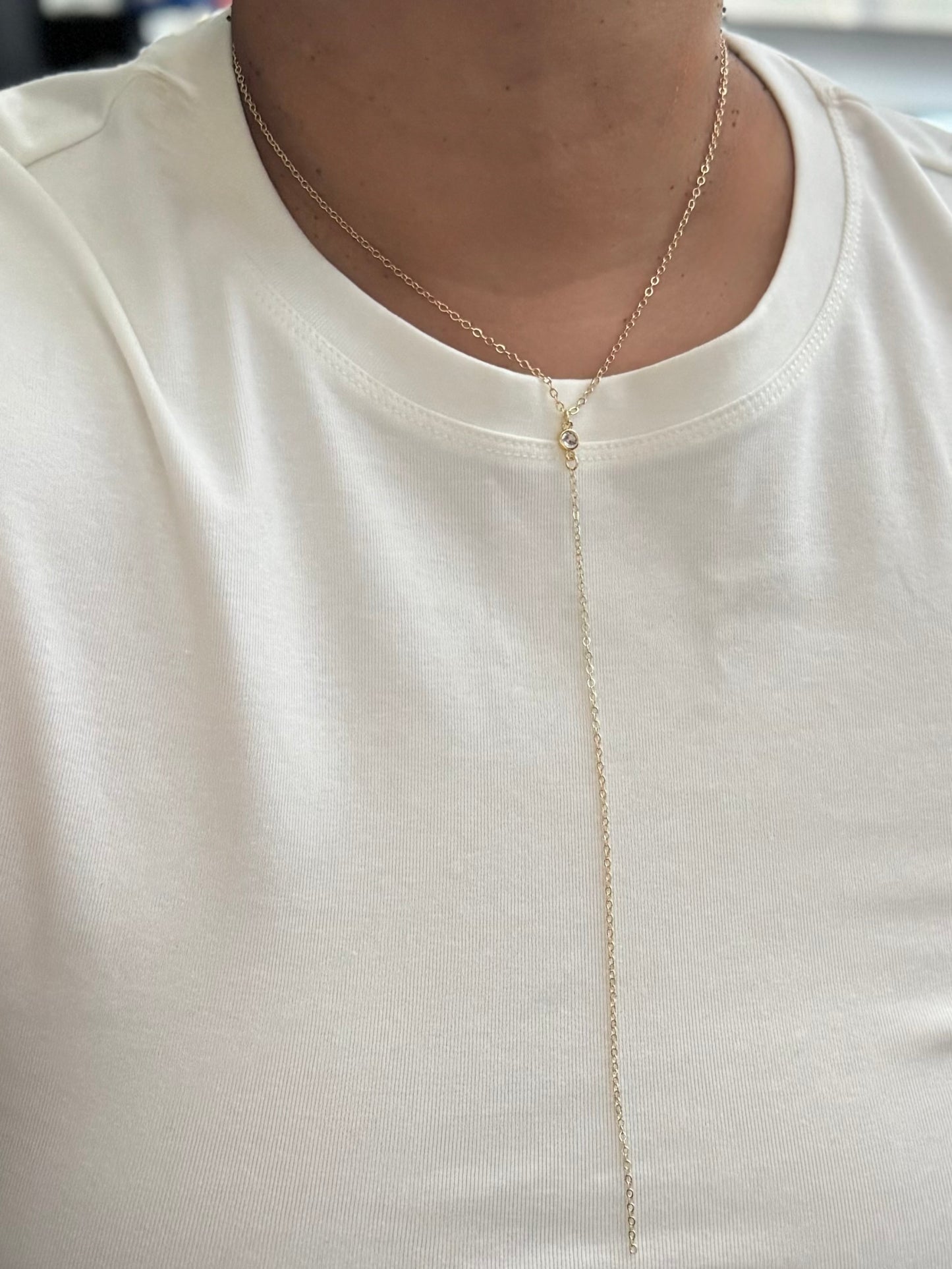 The line necklace