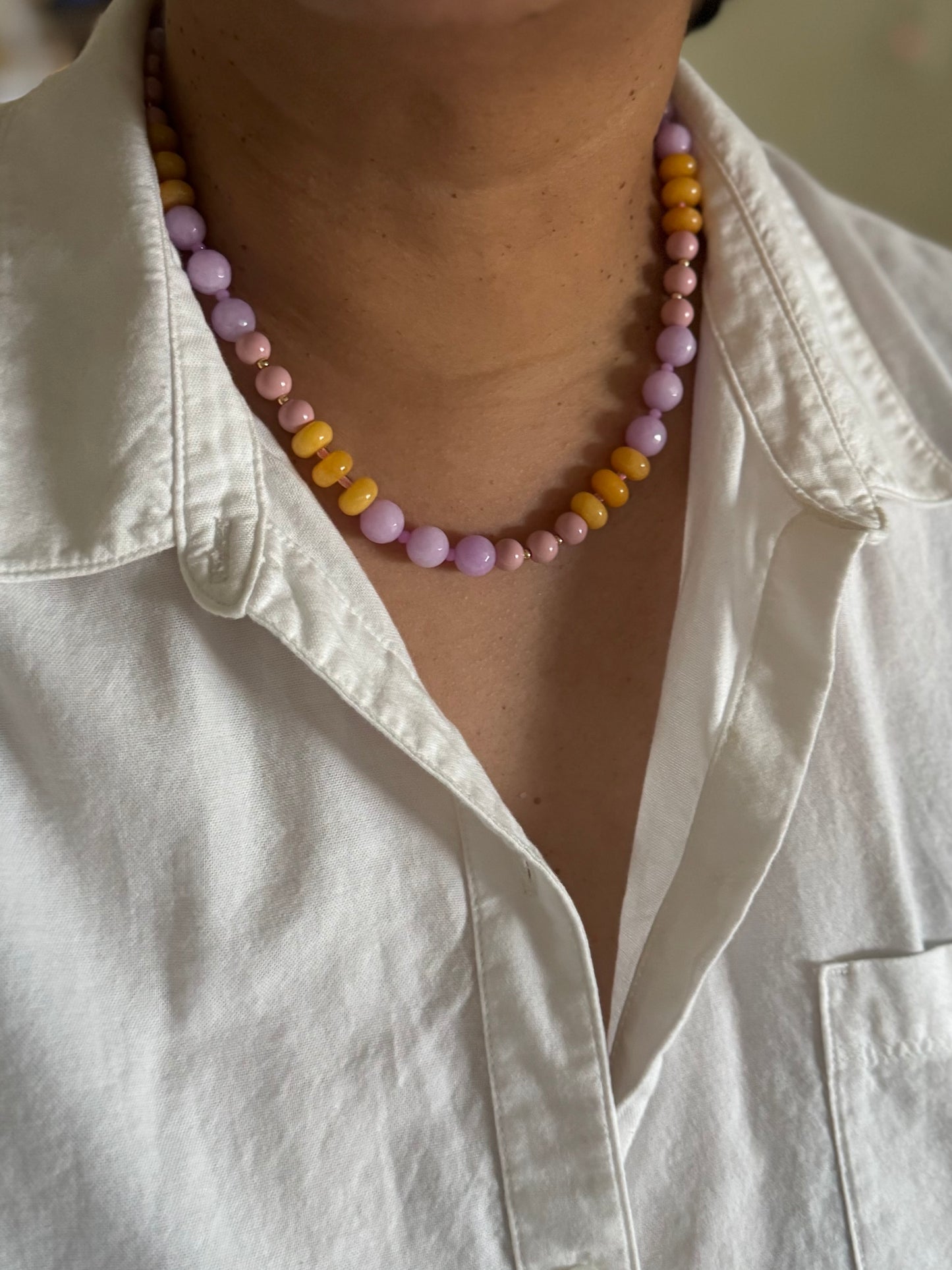 Color theory necklace