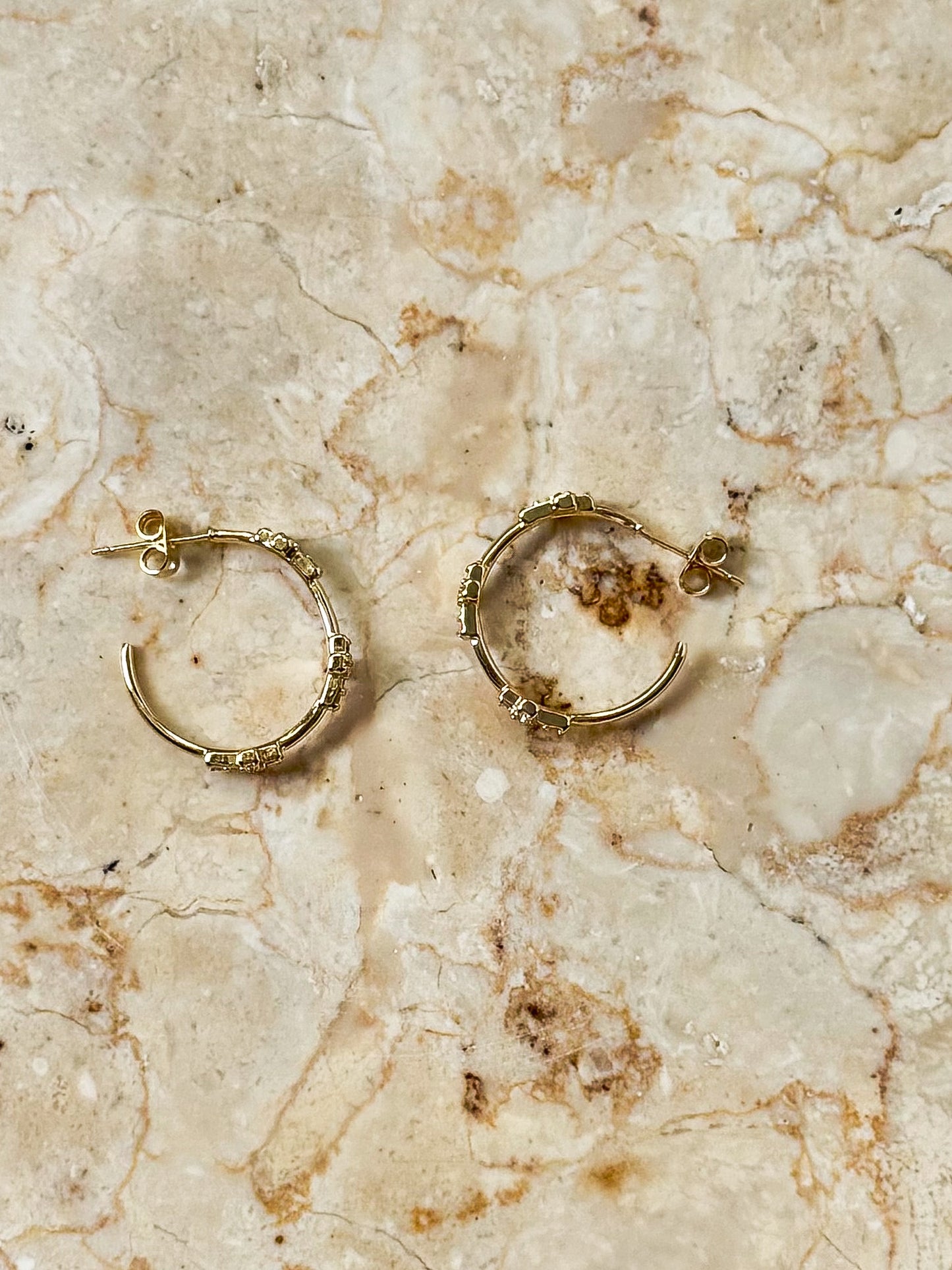 Cross Hoops